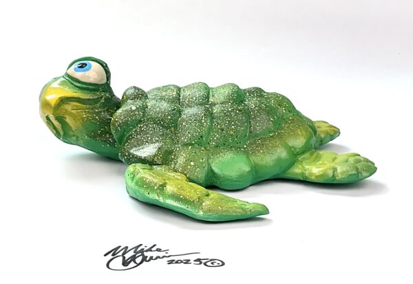 Frankie Two Guns Sea Turtle - Image 2
