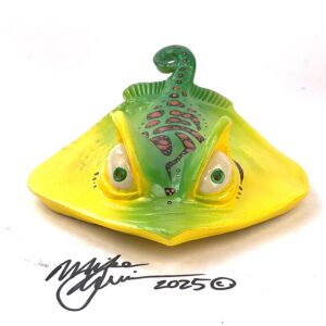 Wild Oscar Stingray - Fish with Attitude