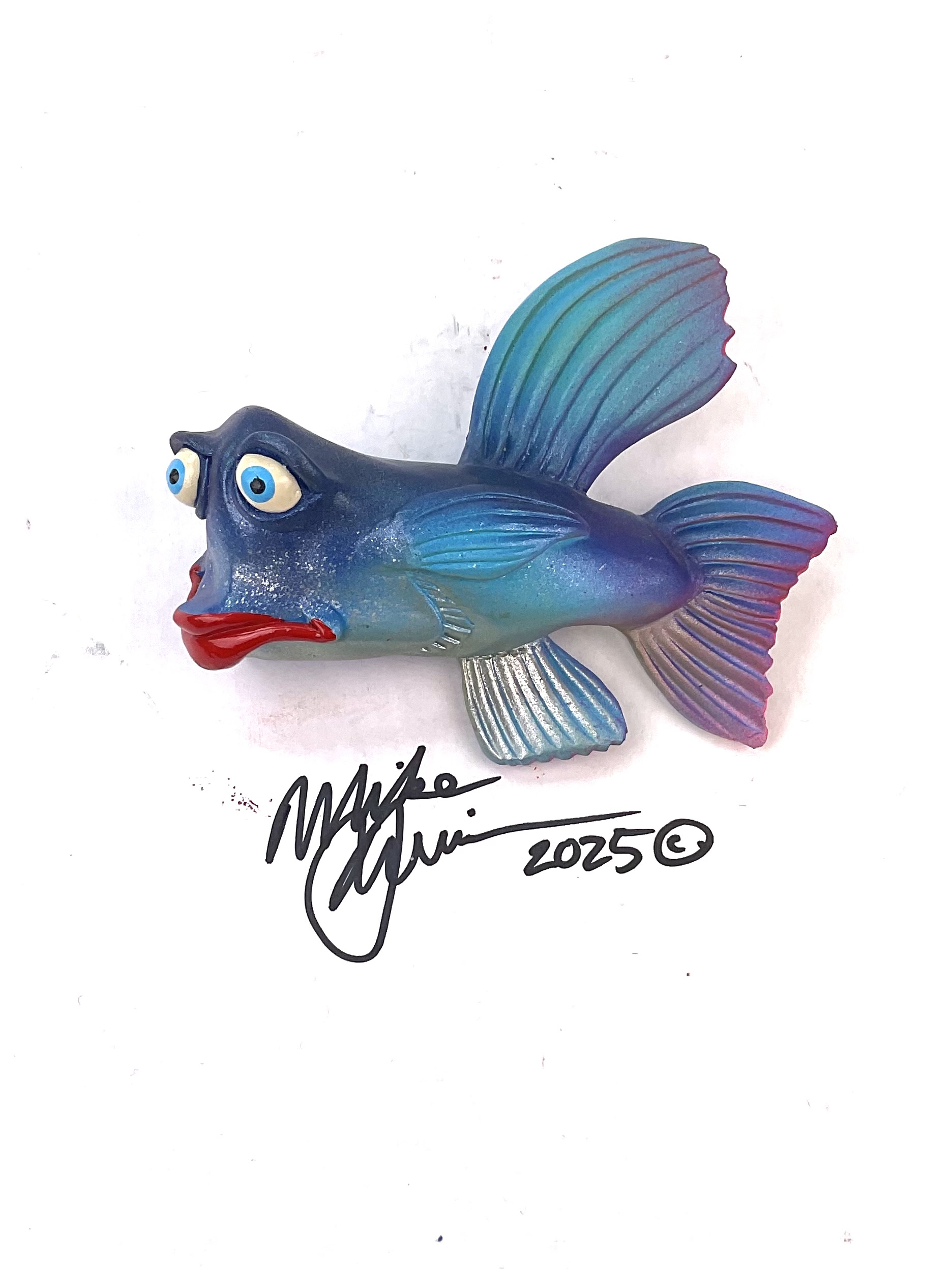 Hula Hula - Fish with Attitude