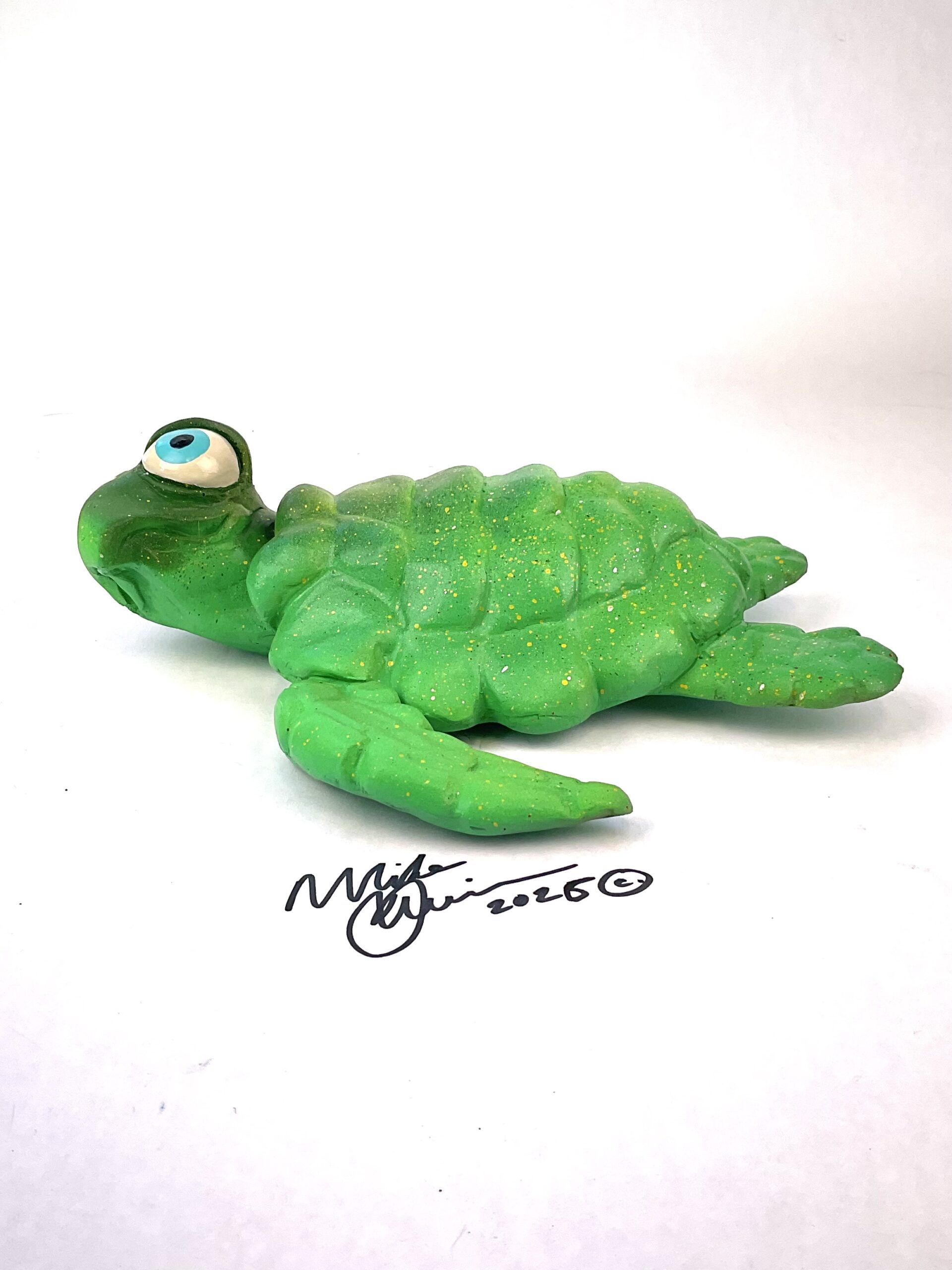 Frankie Two Guns Sea Turtle - Image 3