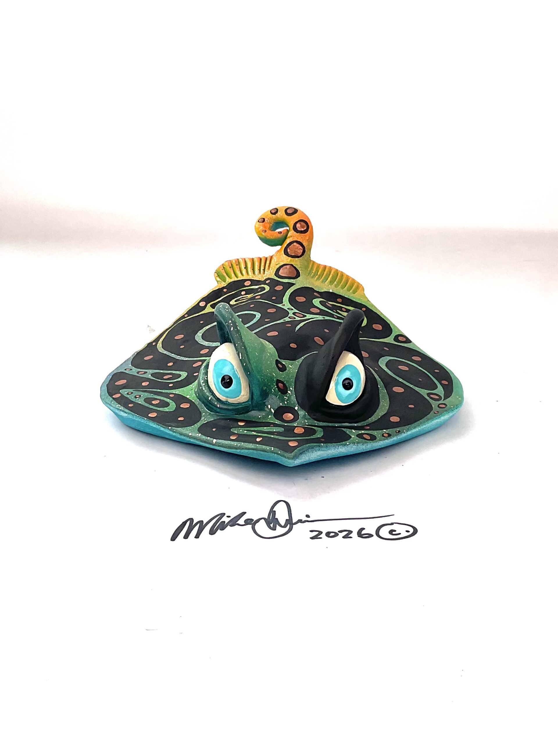 Wild Oscar Stingray - Fish with Attitude